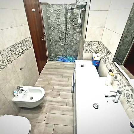 Apartment 1 *